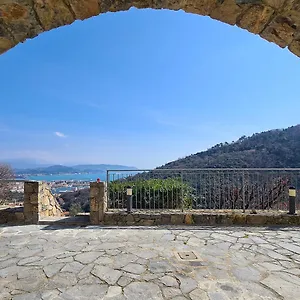  Летний дом Agriturismo La Pietra 1 E La Pietra 2 Италия